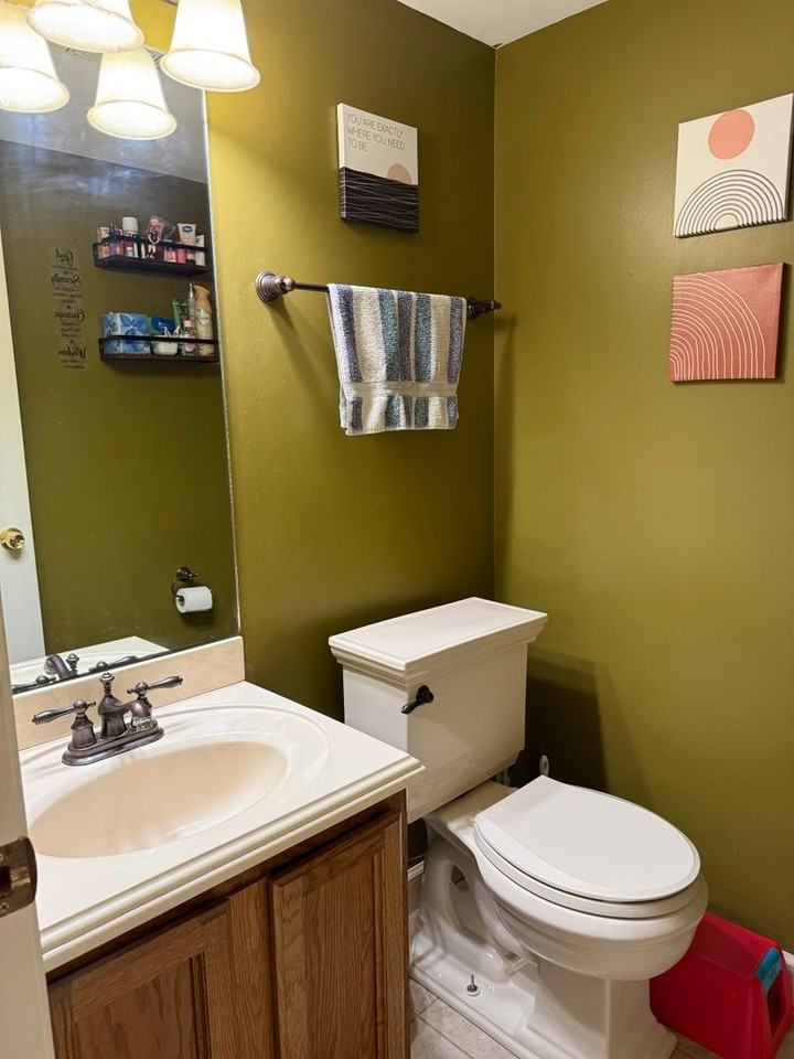 777 Old Silver Spring Rd - Photo 5 of 28