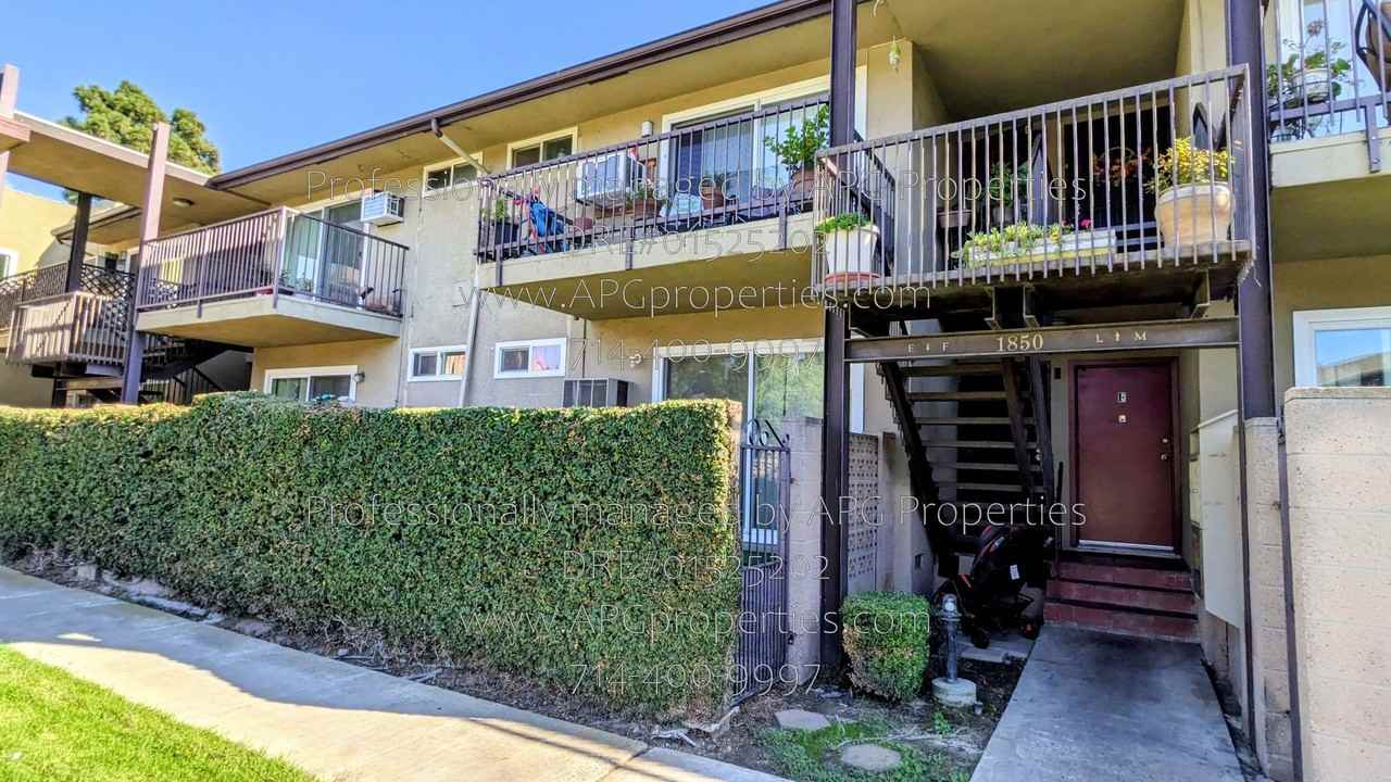 1850 W Greenleaf Ave #E - Photo 2 of 16