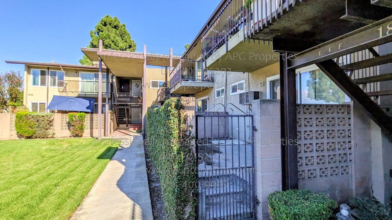 1850 W Greenleaf Ave #E - Photo 3 of 16