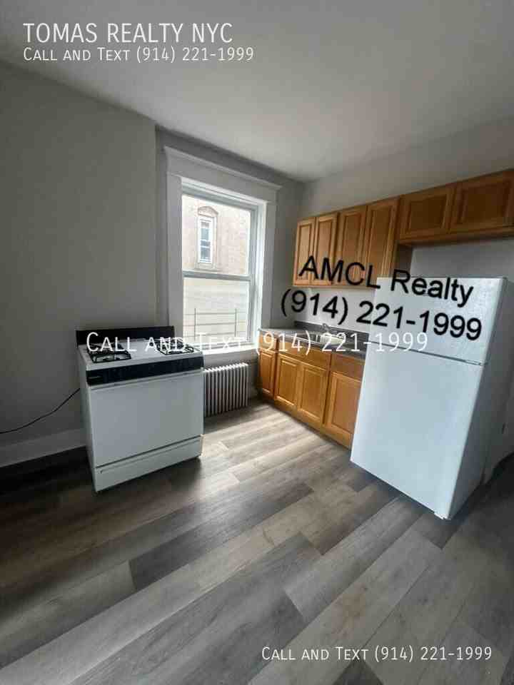 15 Bond St, Apt #15, Mount Vernon, NY #15 - Photo 3 of 5
