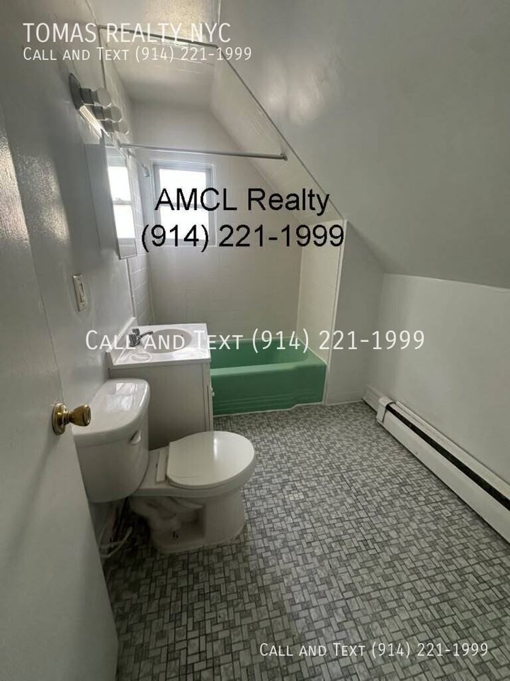 11 Lincoln Terrace, Apt #3, Yonkers, NY 10701 #3 - Photo 3 of 6