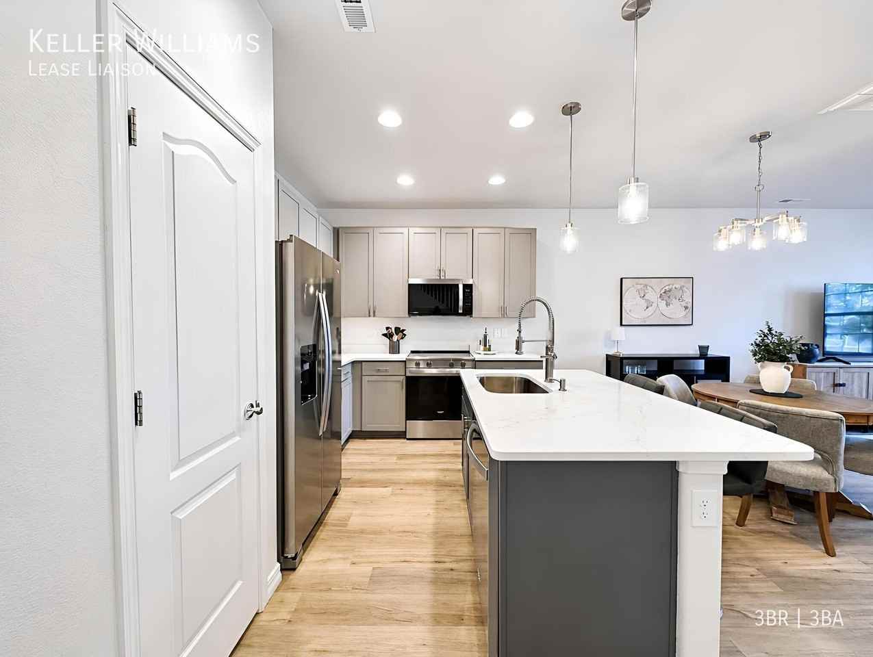 1173 Solitaire St - Photo 5 of 39