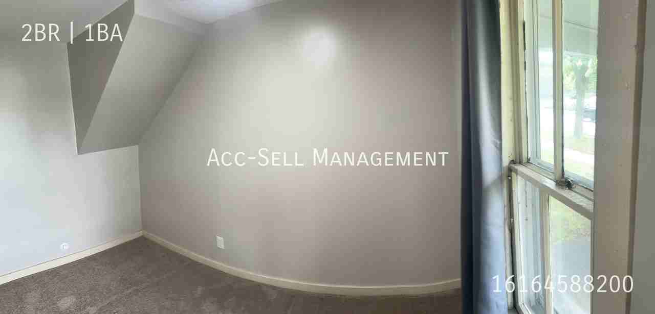 651 Butterworth St Sw - Photo 5 of 6