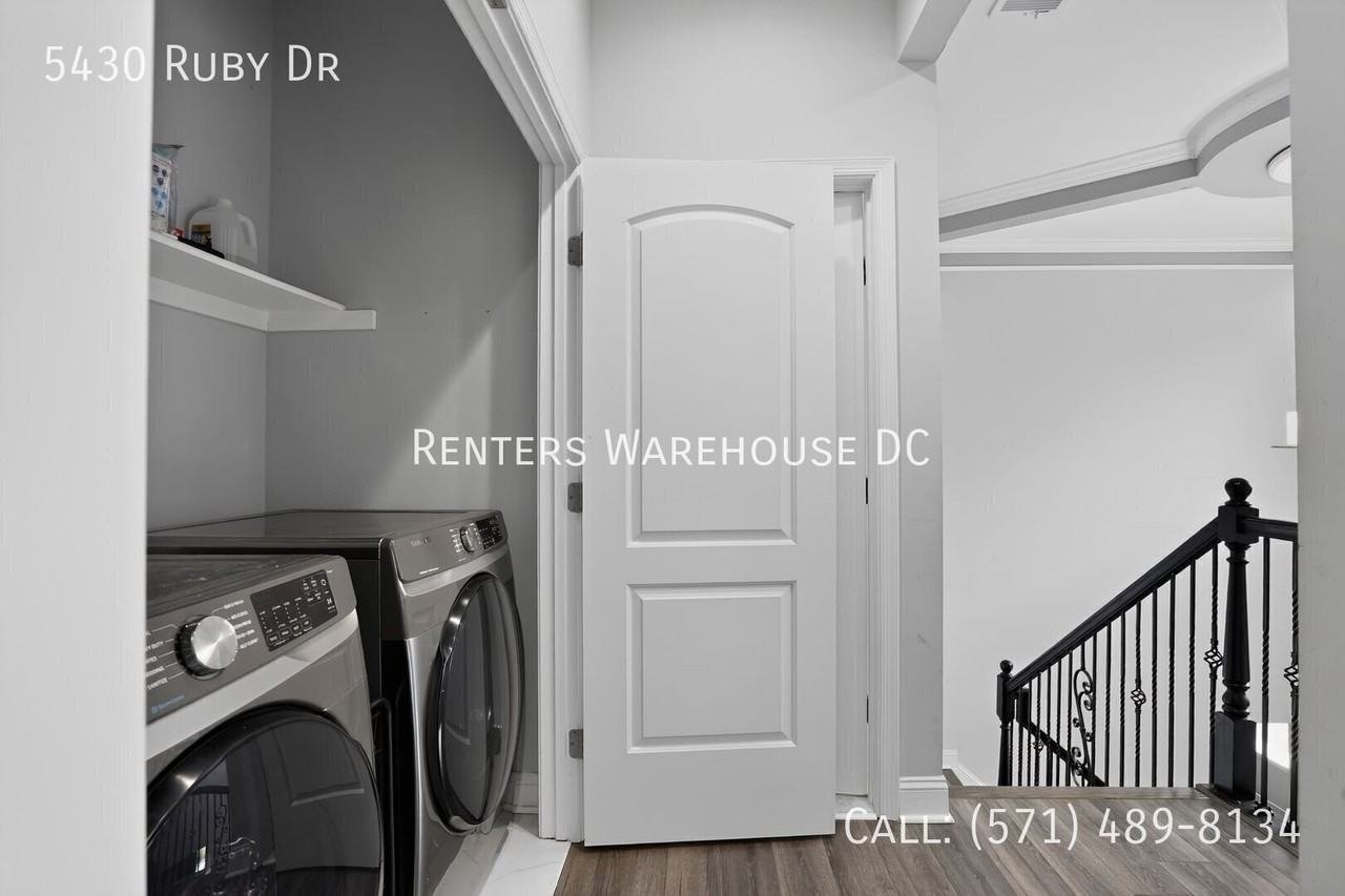 5430 Ruby Dr - Photo 4 of 35
