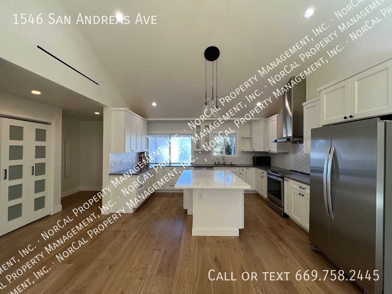 1546 San Andreas Ave - Photo 2 of 32