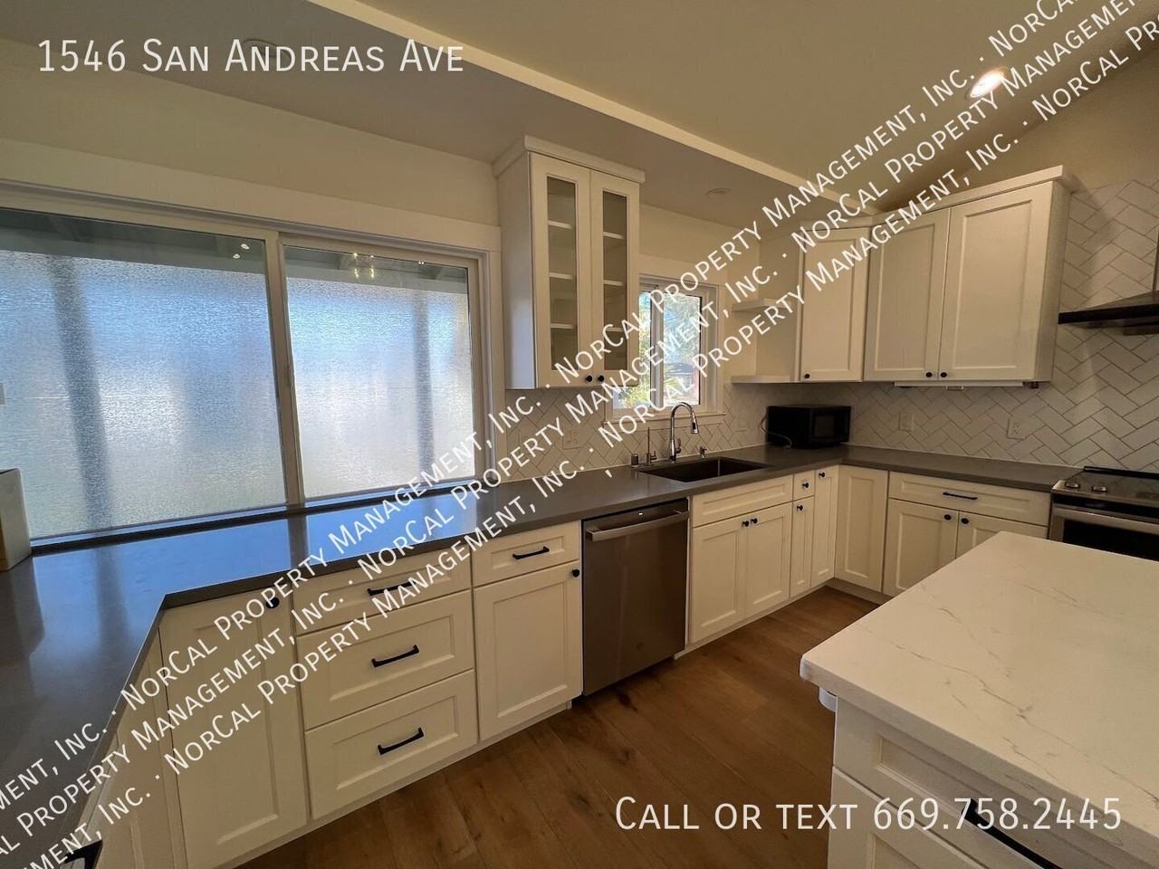 1546 San Andreas Ave - Photo 4 of 32