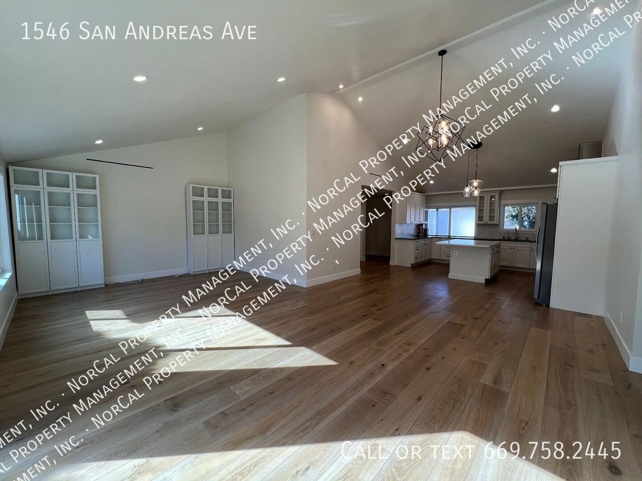 1546 San Andreas Ave - Photo 7 of 32