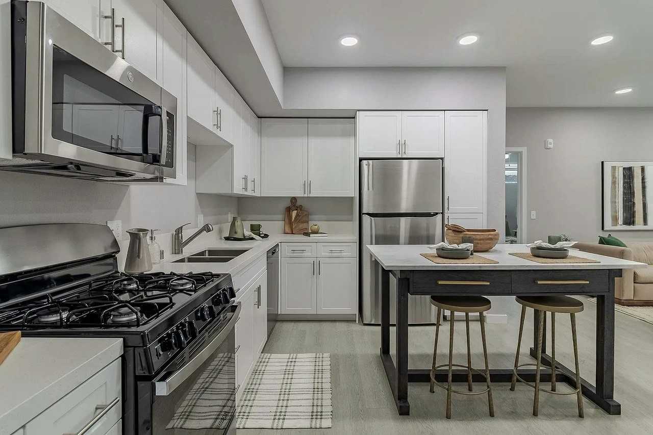 148 Peabody Road, Unit 217 - Photo 5 of 17