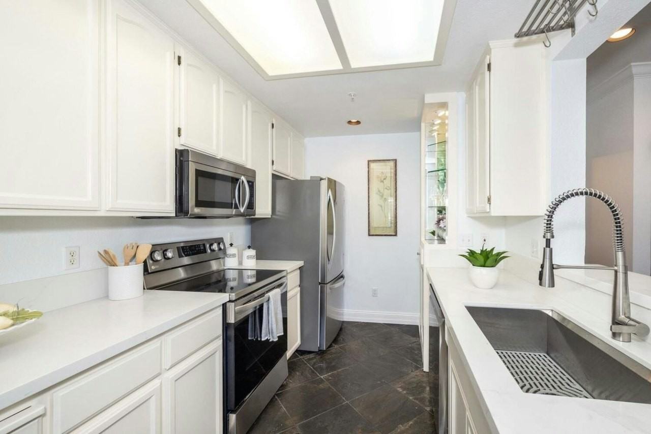 2309 Hastings Shore Lane, Unit 87 - Photo 7 of 19