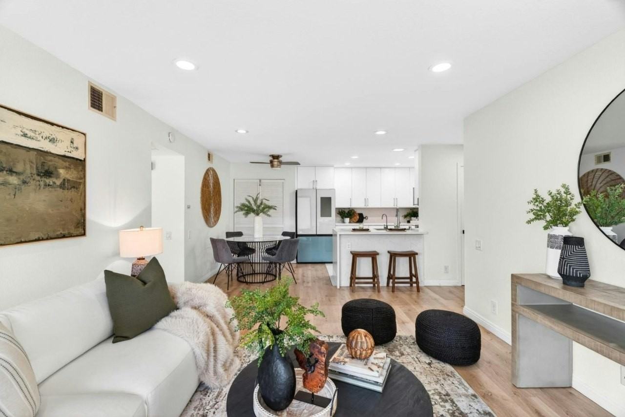 286 Hackamore Common, Unit 82 - Photo 2 of 19