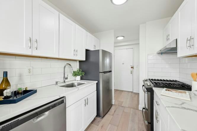 1225 John F. Kennedy Boulevard, Unit 10 - Photo 2 of 15