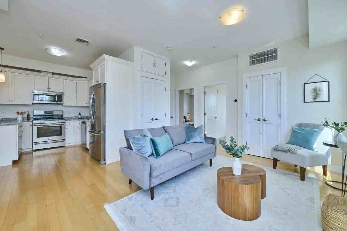 70 Prospect Street, Unit 304 - Photo 4 of 20