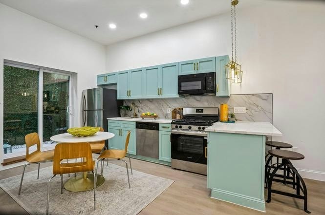 320 62nd Street, Unit 101 - Photo 3 of 23