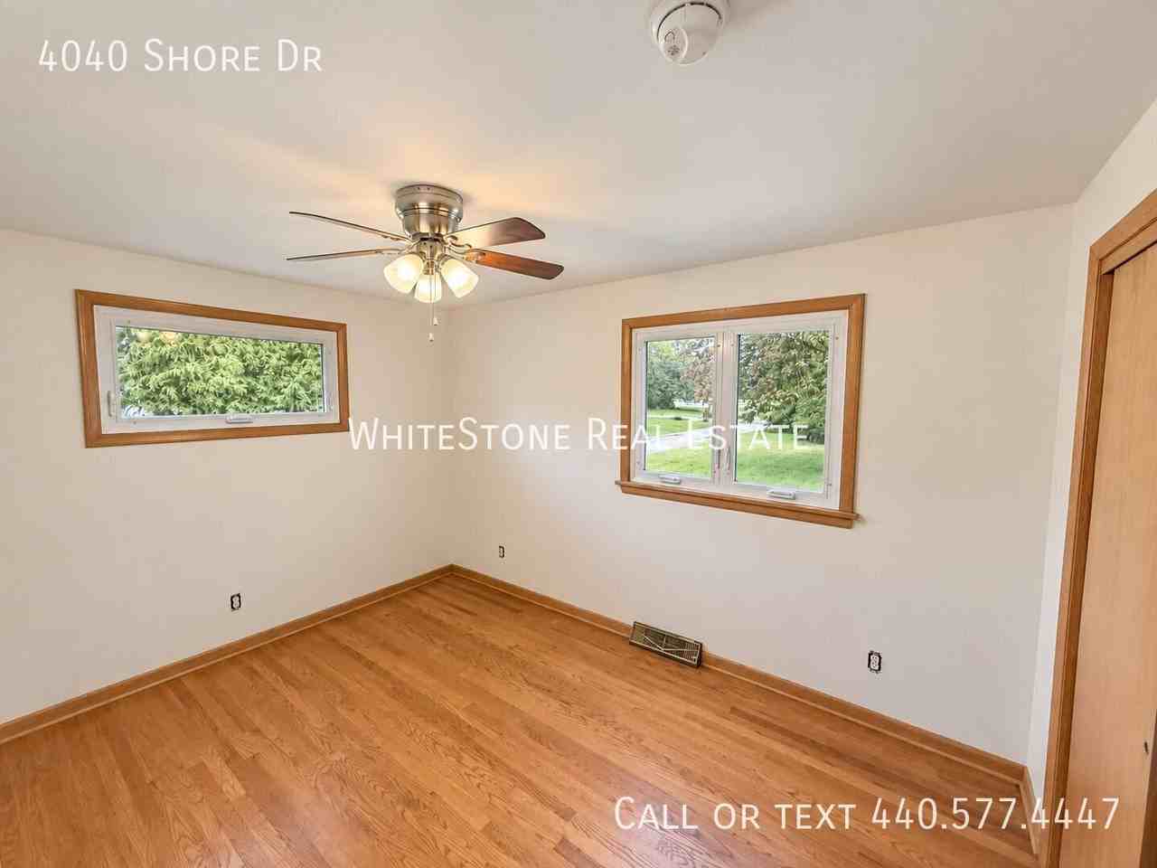 4040 Shore Dr - Photo 7 of 11