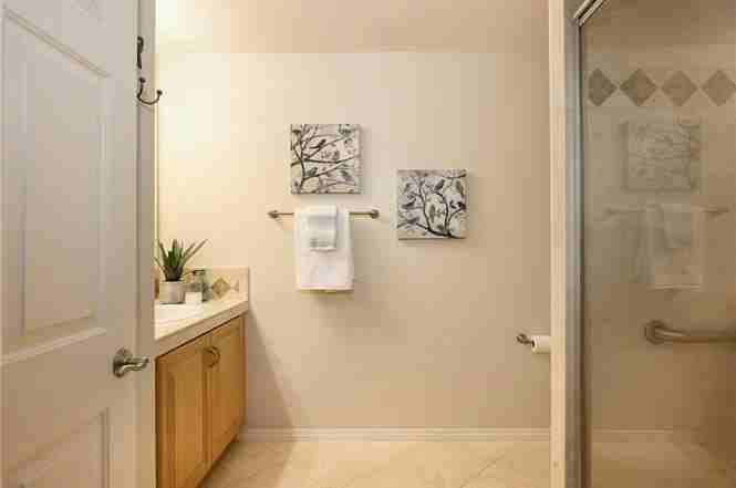 21345 Hawthorne Boulevard, Unit 106 - Photo 7 of 18