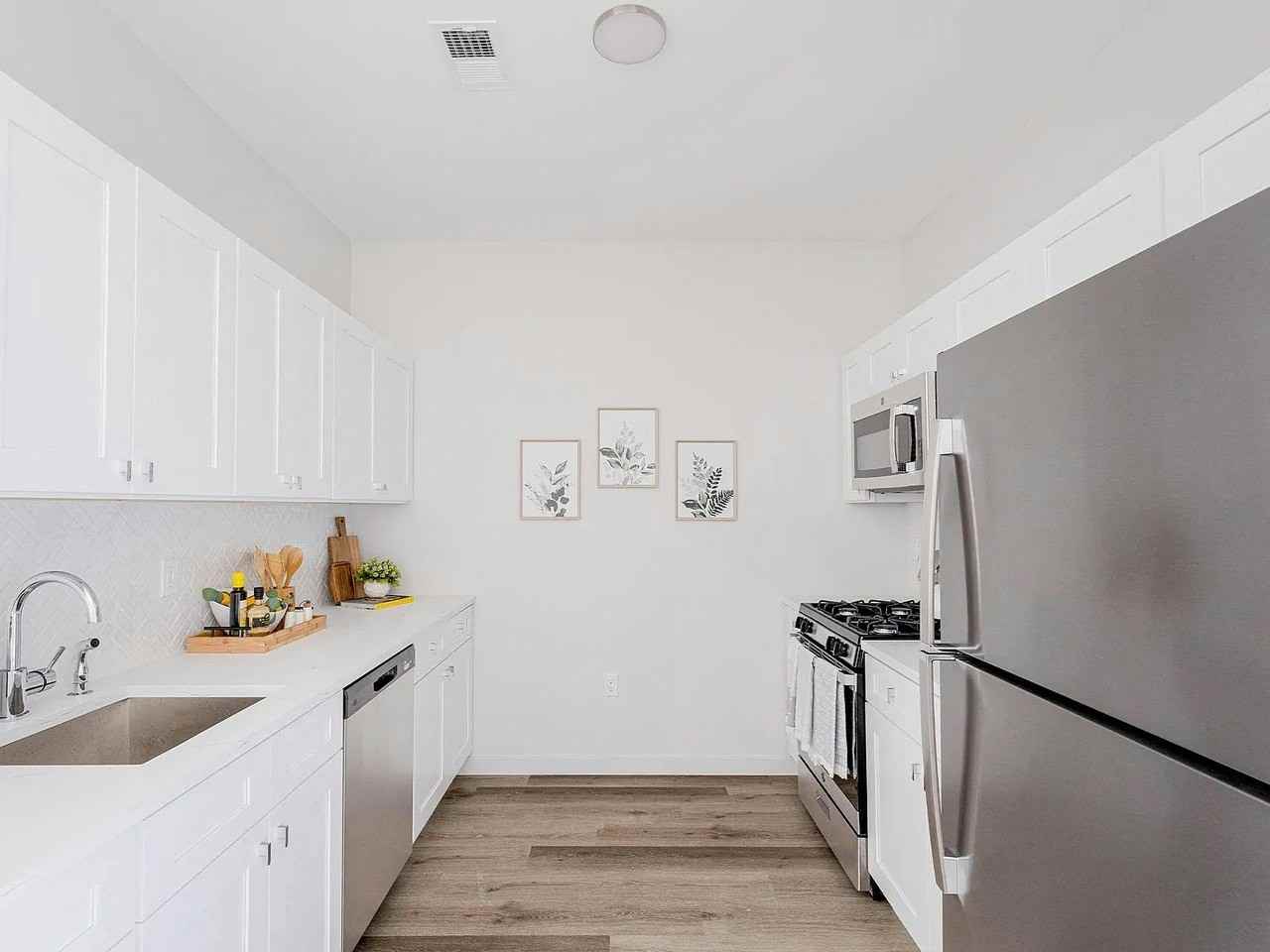 90 Bristol Station Court, Unit 54 - Photo 6 of 14