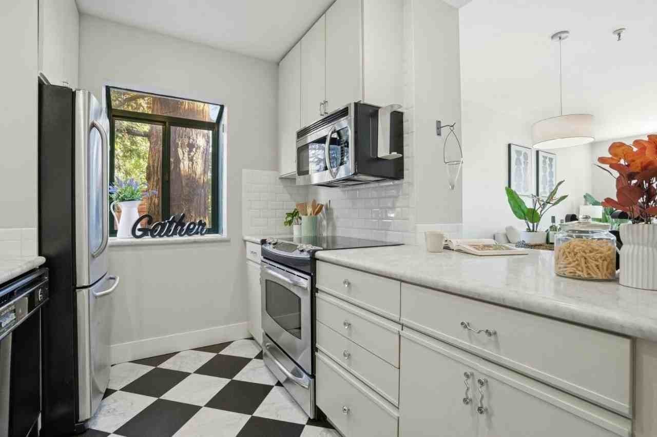 4250 El Camino Real, Unit 165 - Photo 6 of 17