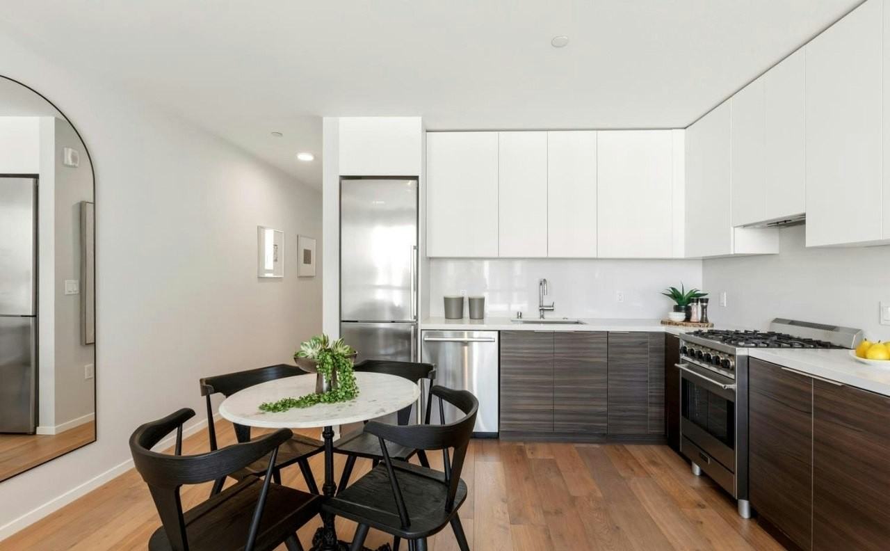 1433 Bush Street, Unit 49 - Photo 5 of 20