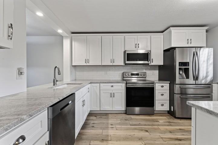 13335 Touchstone Place - Photo 3 of 8
