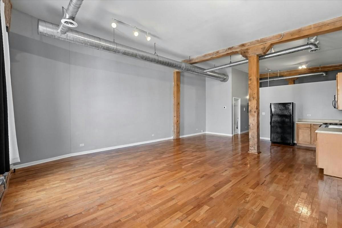 1822 South Bishop Street, Unit 309 - Photo 4 of 10