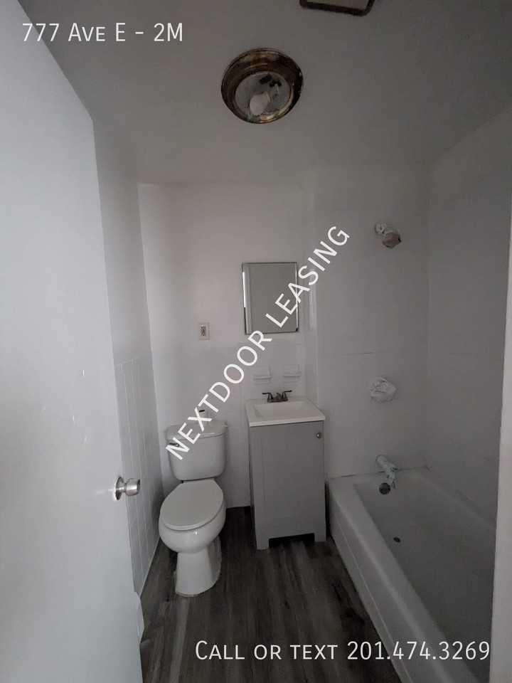 777 Avenue E #2M - Photo 6 of 9