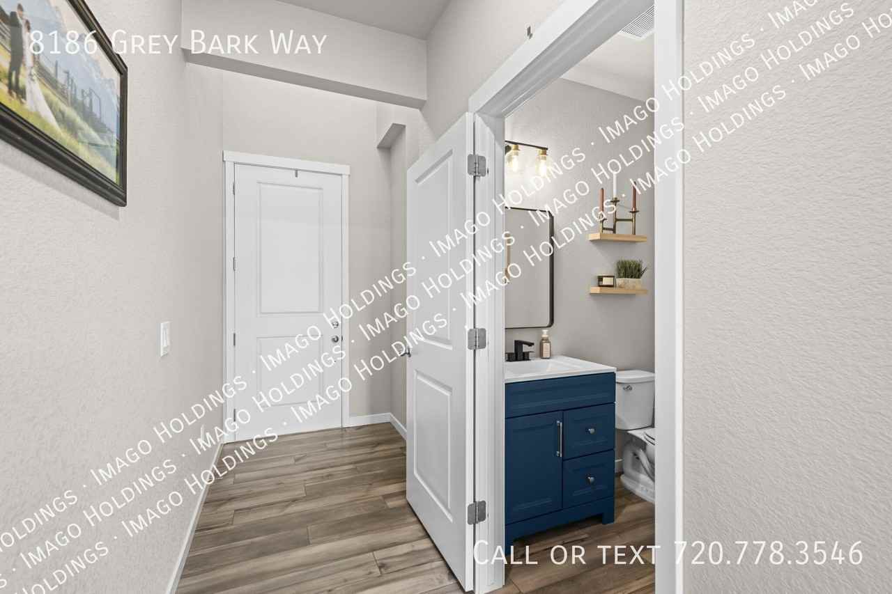 8186 Grey Bark Way - Photo 4 of 34
