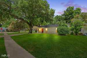 featured image of 3401 Palmdale Pl