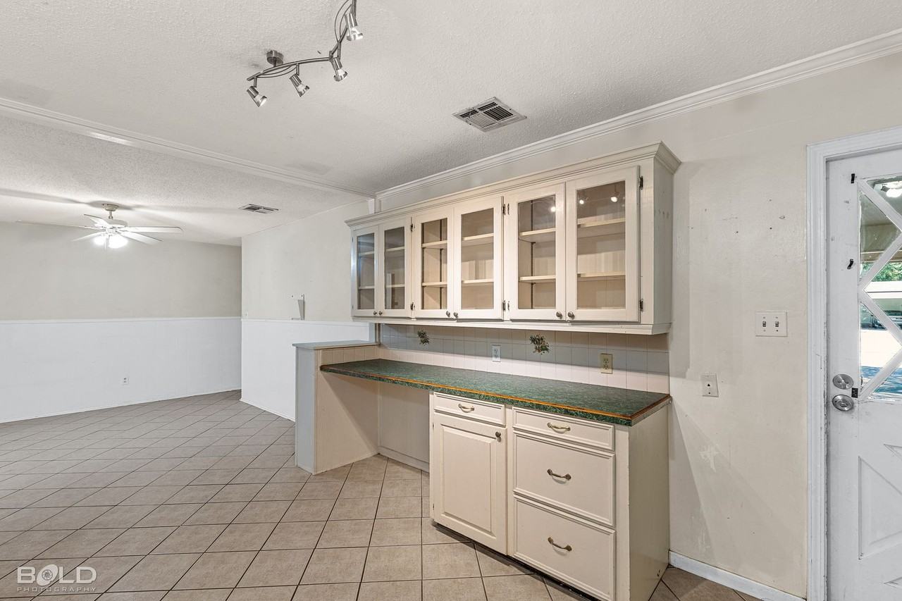 3401 Palmdale Pl - Photo 6 of 26
