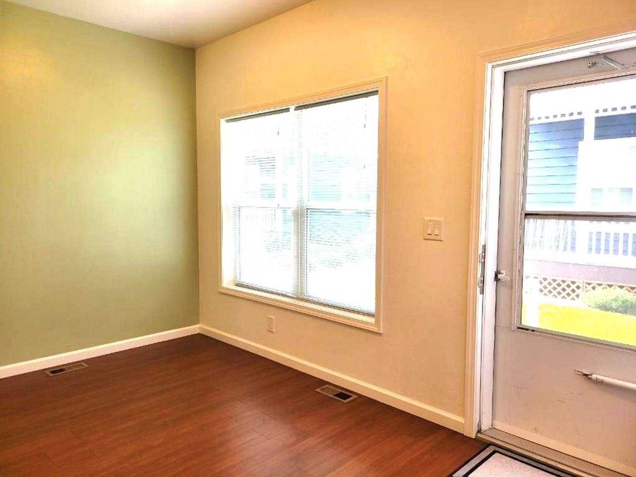 503 E Kiowa St #102 - Photo 7 of 16