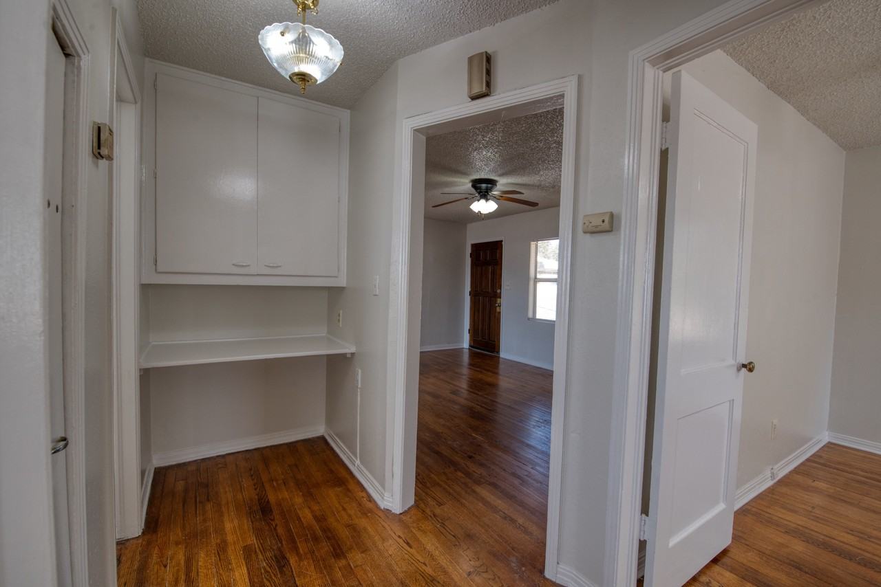 2480 Nw 39th Ter #1 - Photo 6 of 14