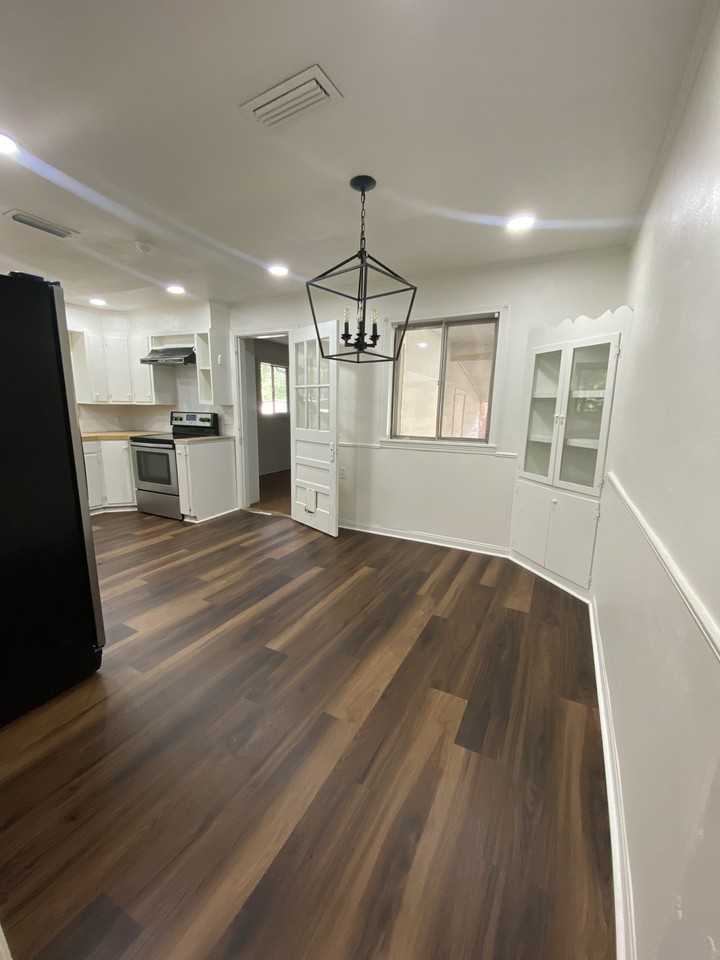 2019 Johnston Ave #1 - Photo 4 of 11
