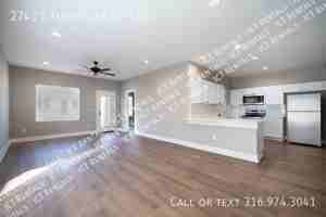 featured image of 2743 S Flightline St #100