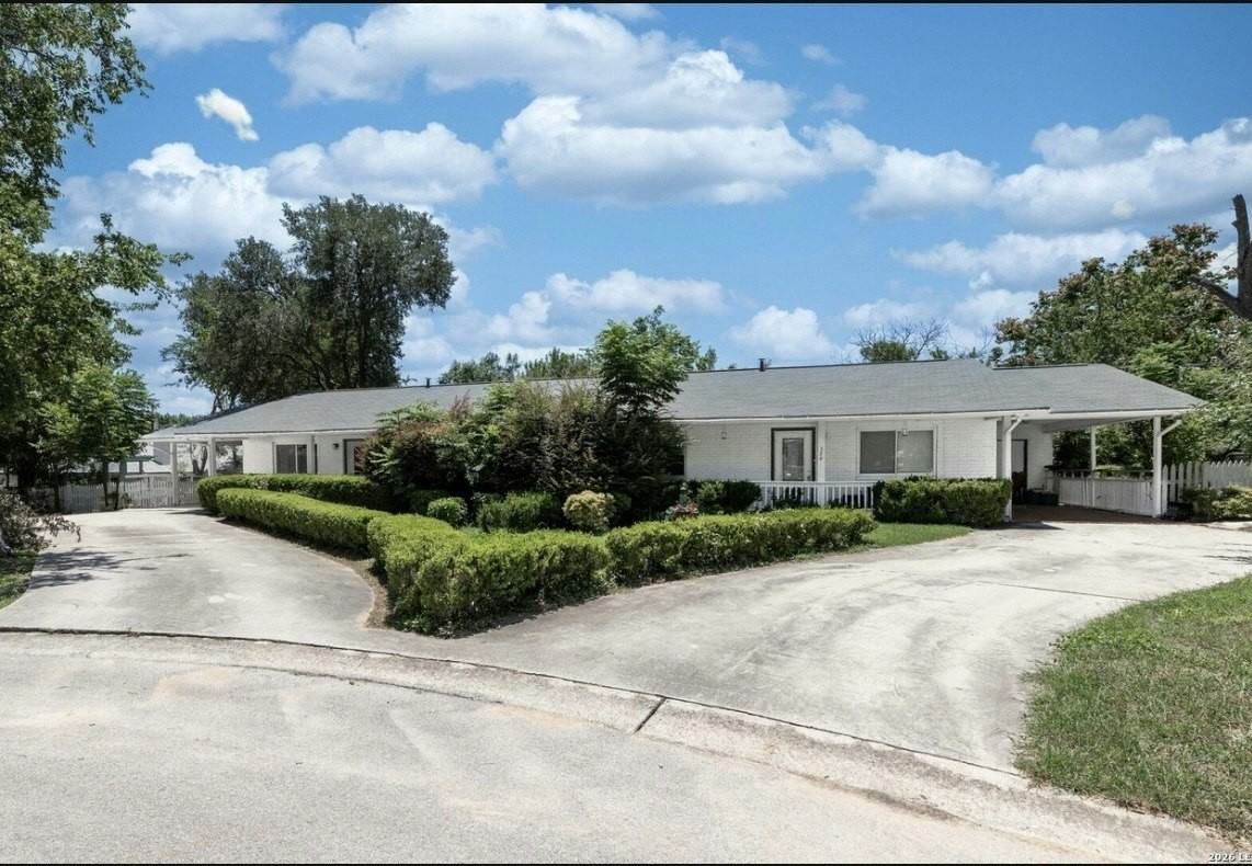 356 Bobolink Drive, Unit 1 - Photo 3 of 15