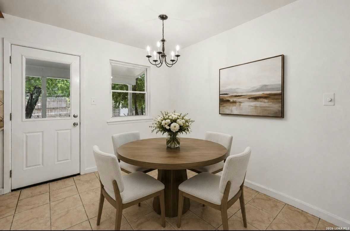 356 Bobolink Drive - Photo 7 of 15