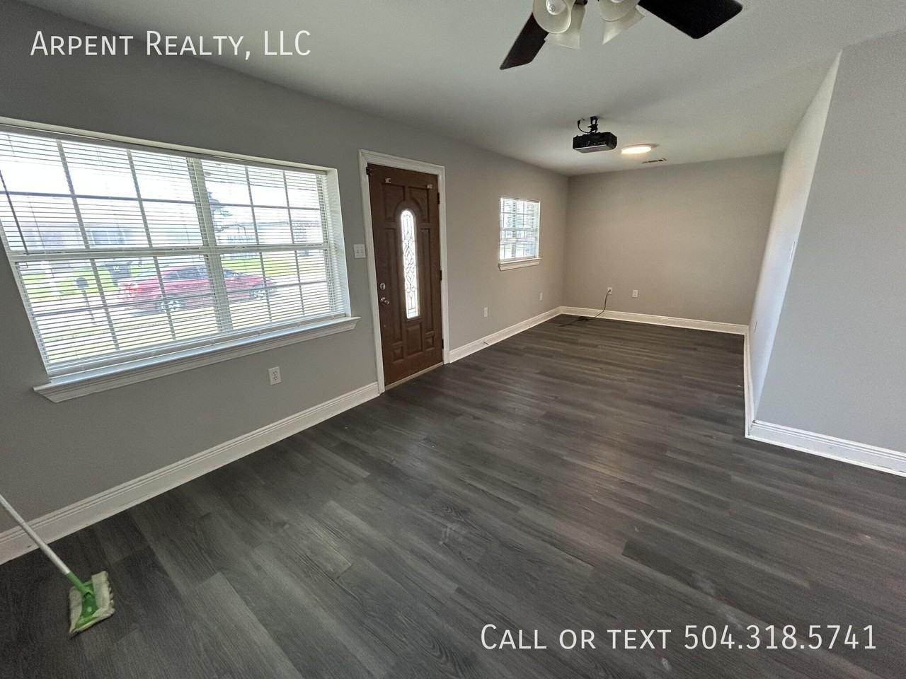 2713 Volpe Dr - Photo 2 of 10