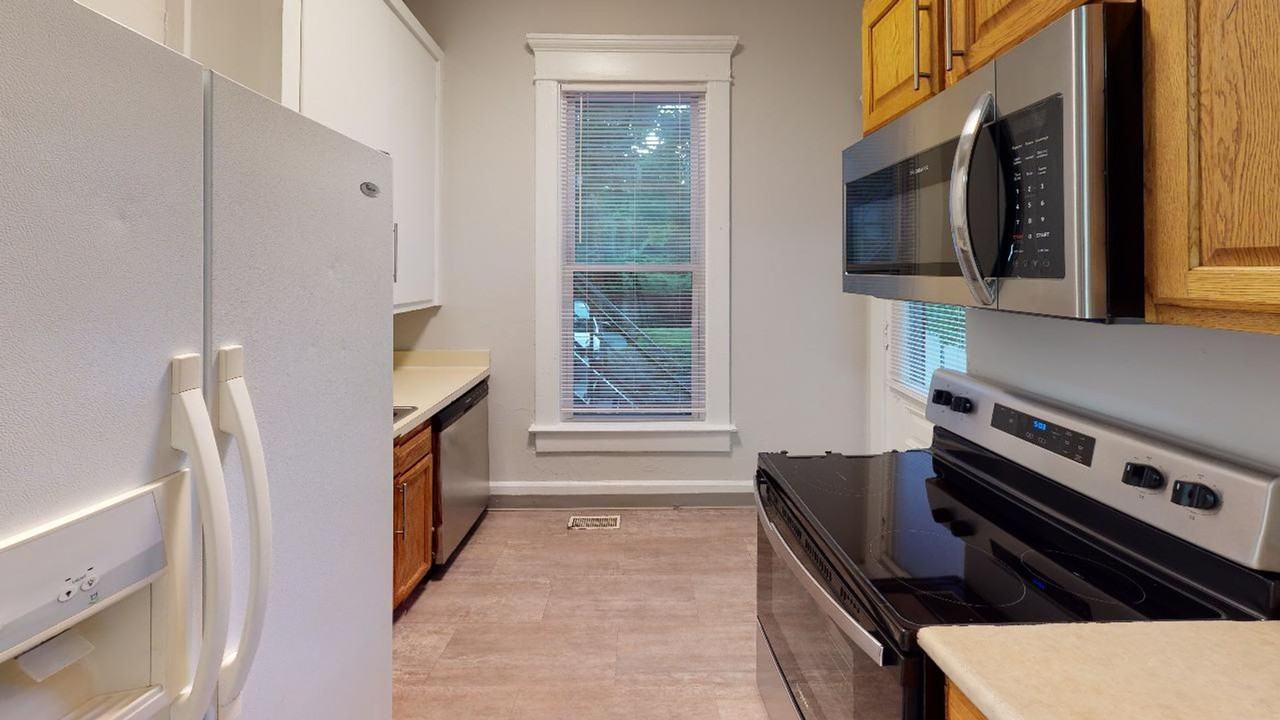 2300 N High St - Photo 2 of 22