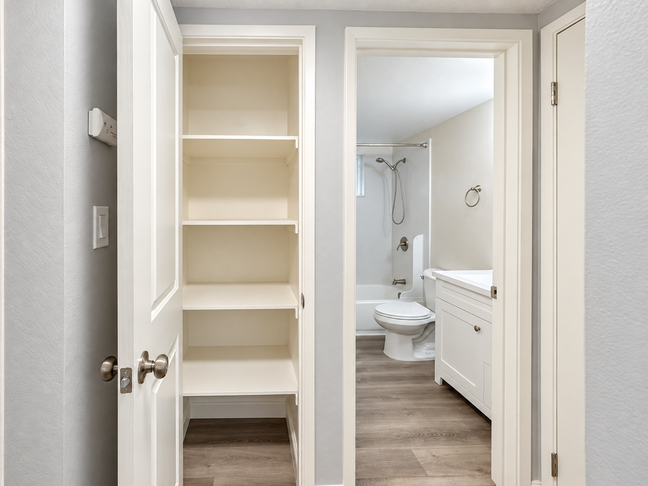 Brentwood Apartments - Photo 3 of 34
