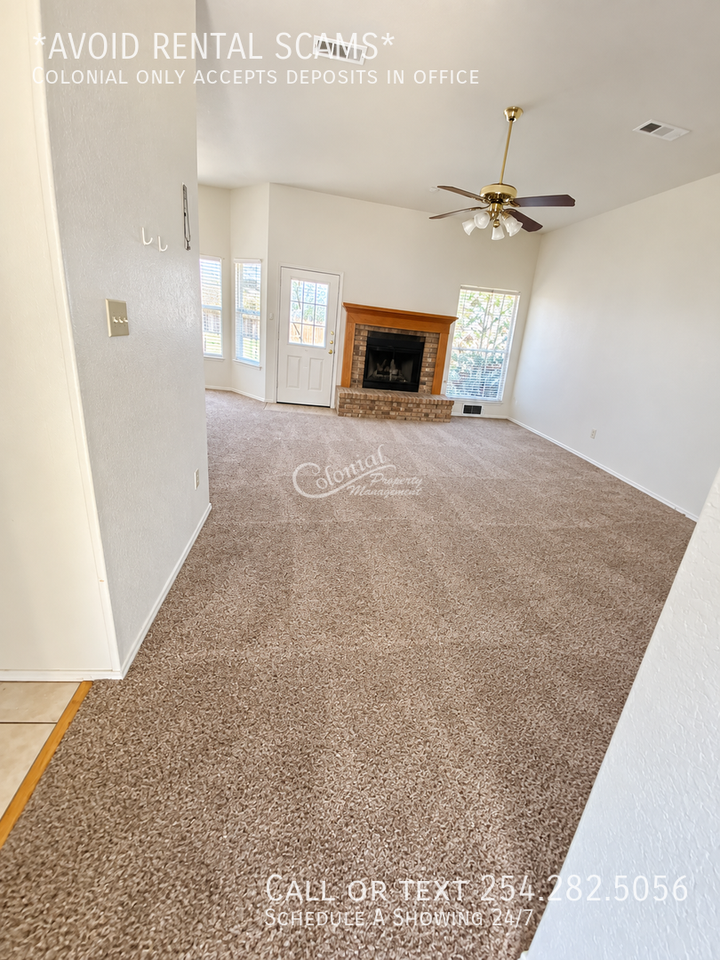 2316 Iowa Dr - Photo 3 of 16