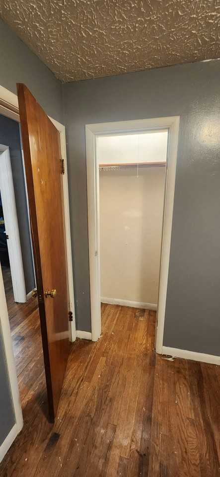 2333 IN-25 - Photo 2 of 9