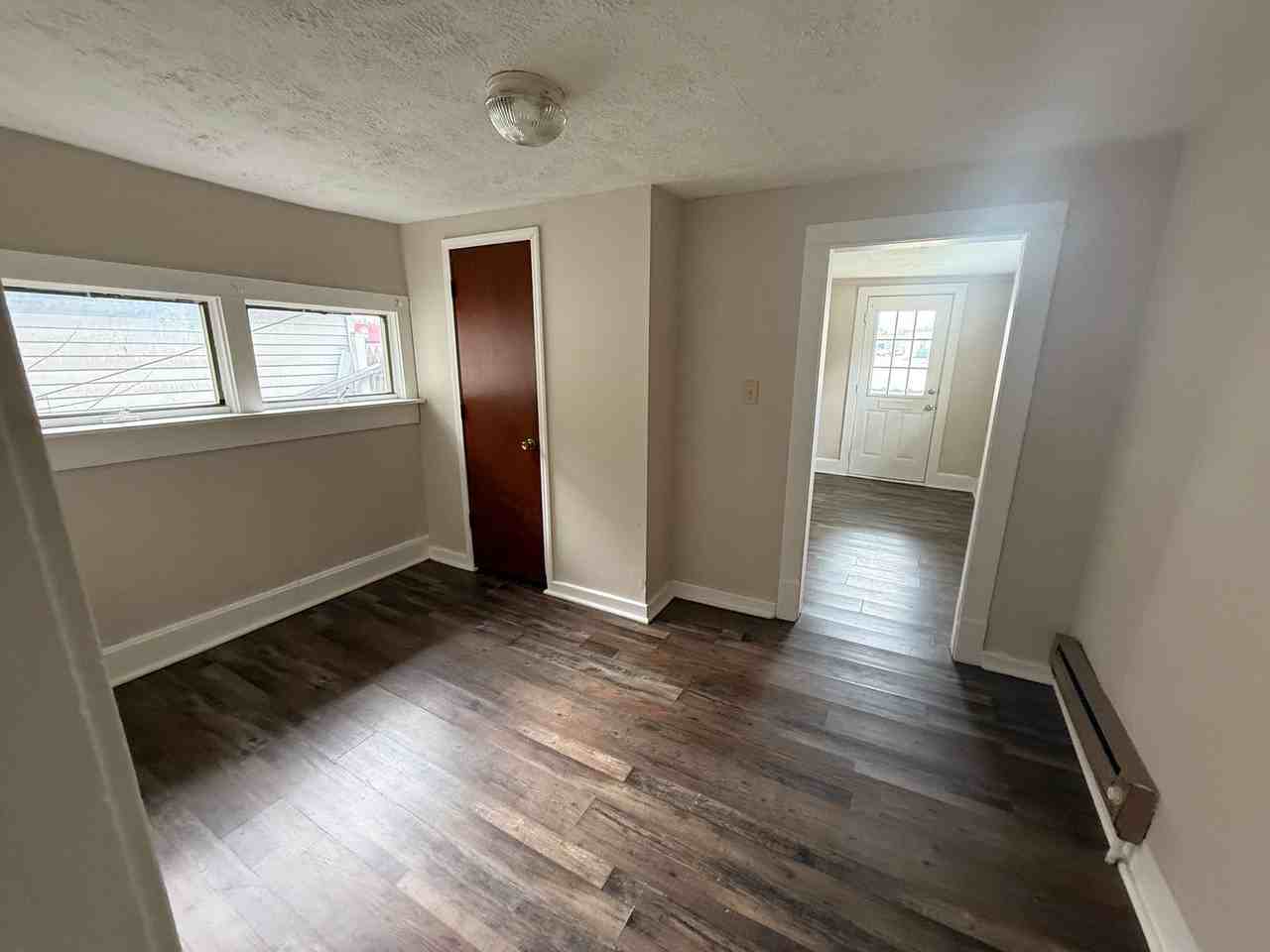 334 W Church St - Photo 5 of 10