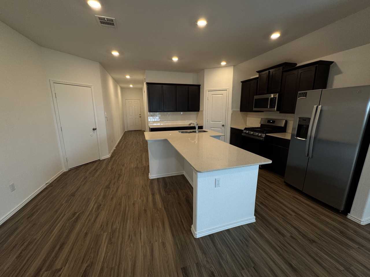 237 Escondido Cir #1 - Photo 5 of 30