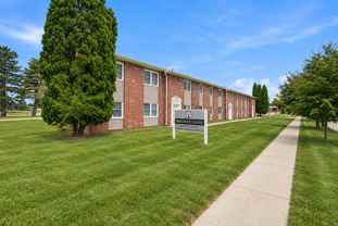 Brentwood Estates Apartments - Photo 1 of 1