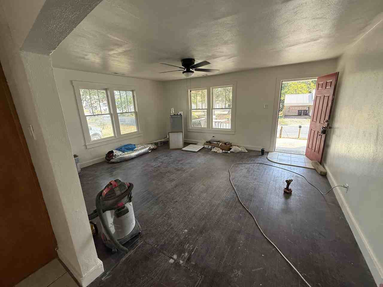 212 S Patterson St #NA - Photo 6 of 8