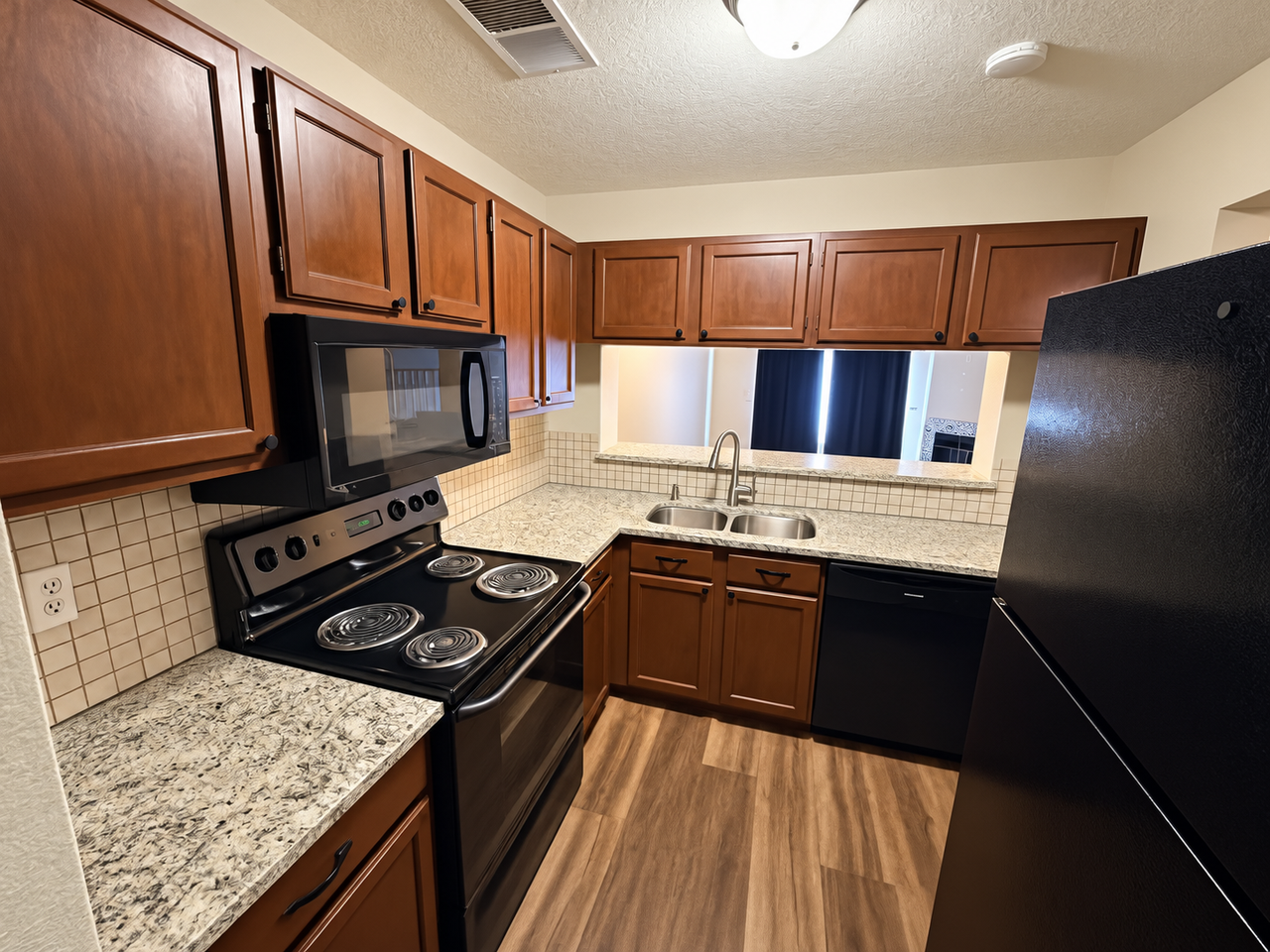 10254 Dover Rdg #804 - Photo 3 of 15