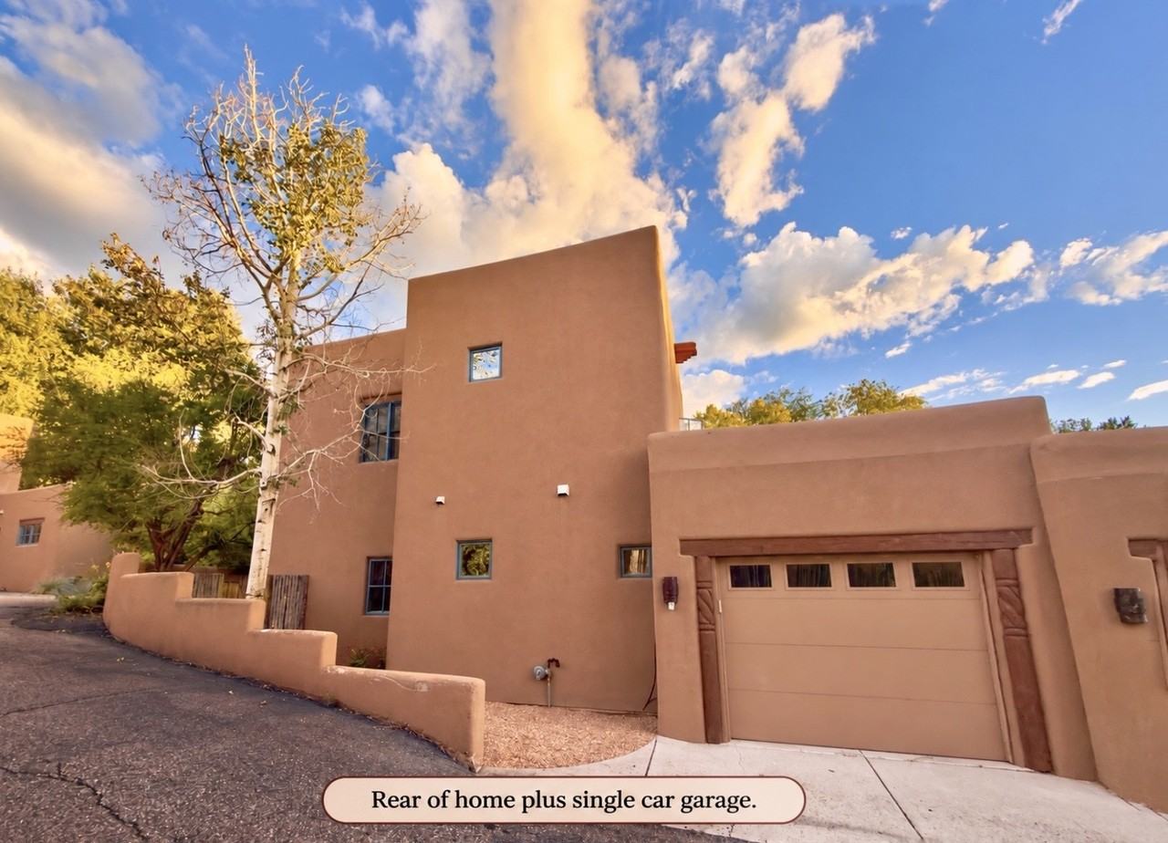 127 Valverde St #B - Photo 6 of 20