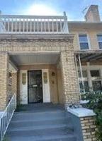 featured image of 1929 Calvert St Nw #2