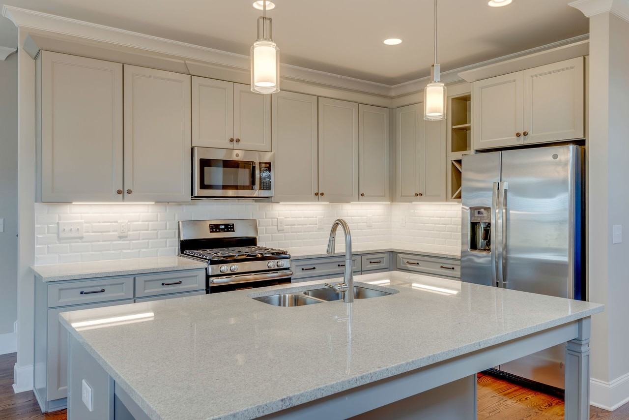 562B Stevenson St #NA - Photo 6 of 24