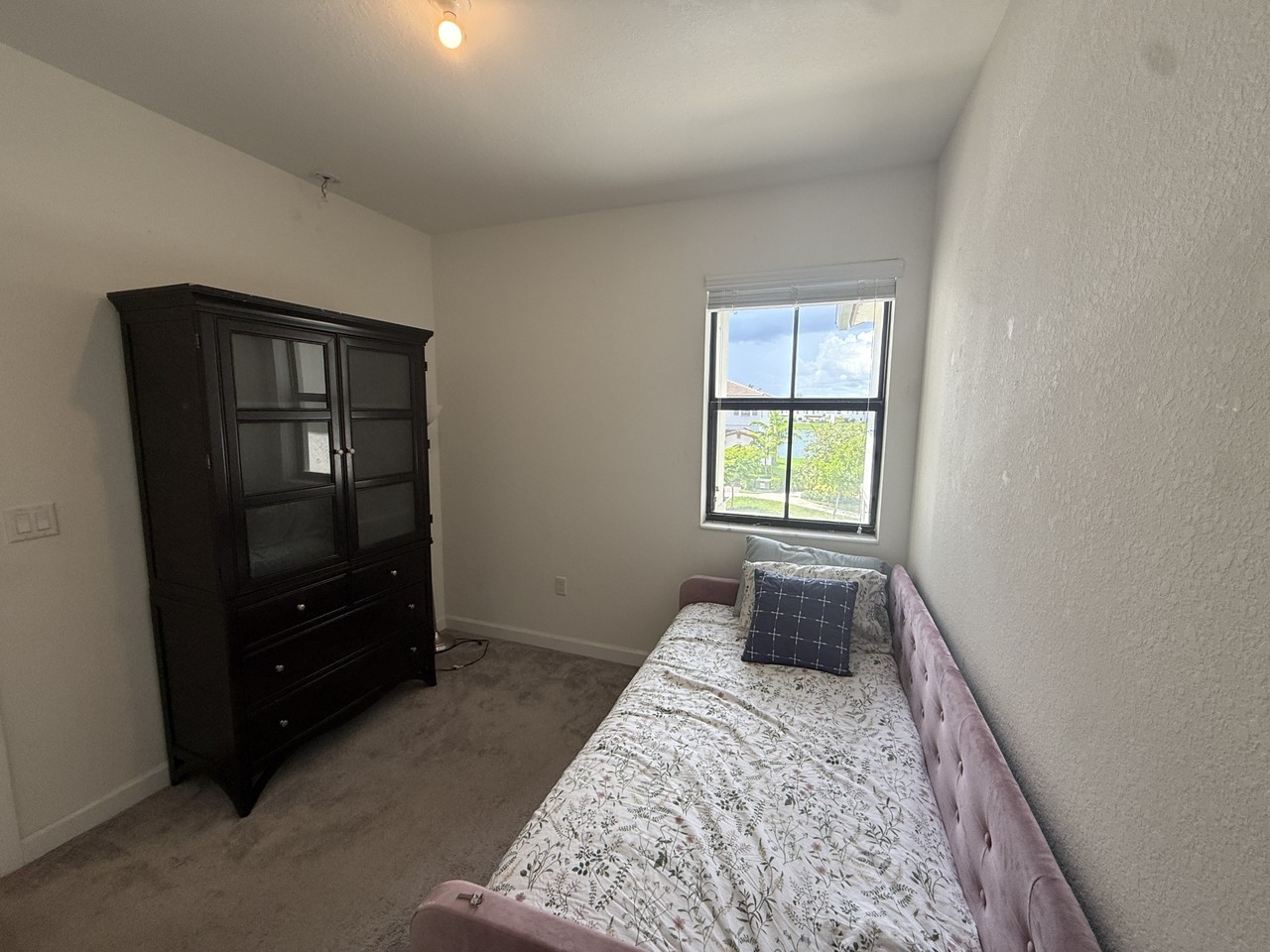 10187 Sw 228th Ter - Photo 5 of 11