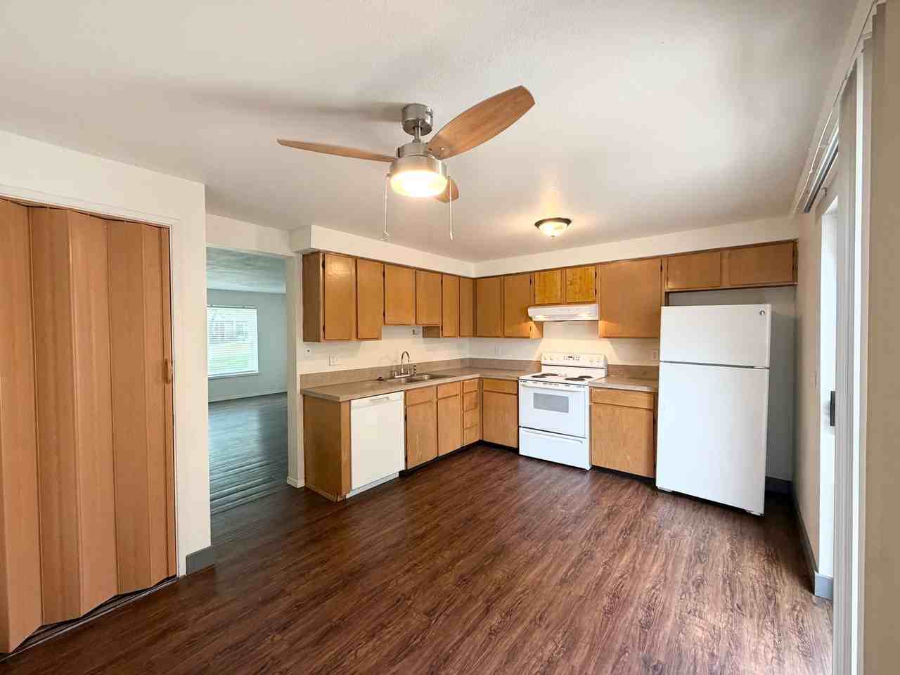 5114 NE 34th Street - Photo 6 of 19