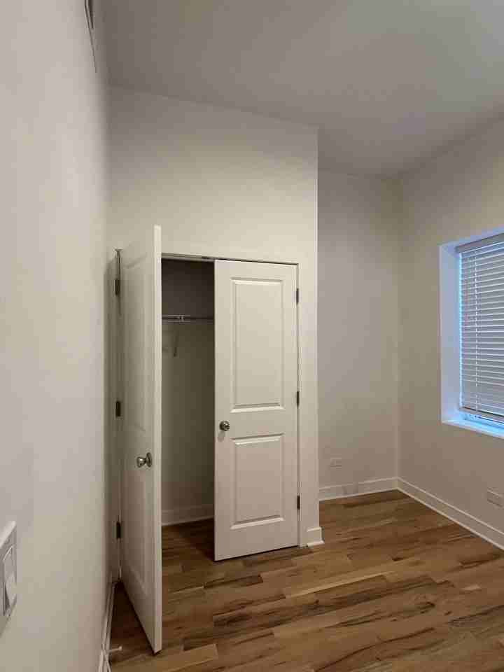 1344 W Ohio St #1F - Photo 7 of 18